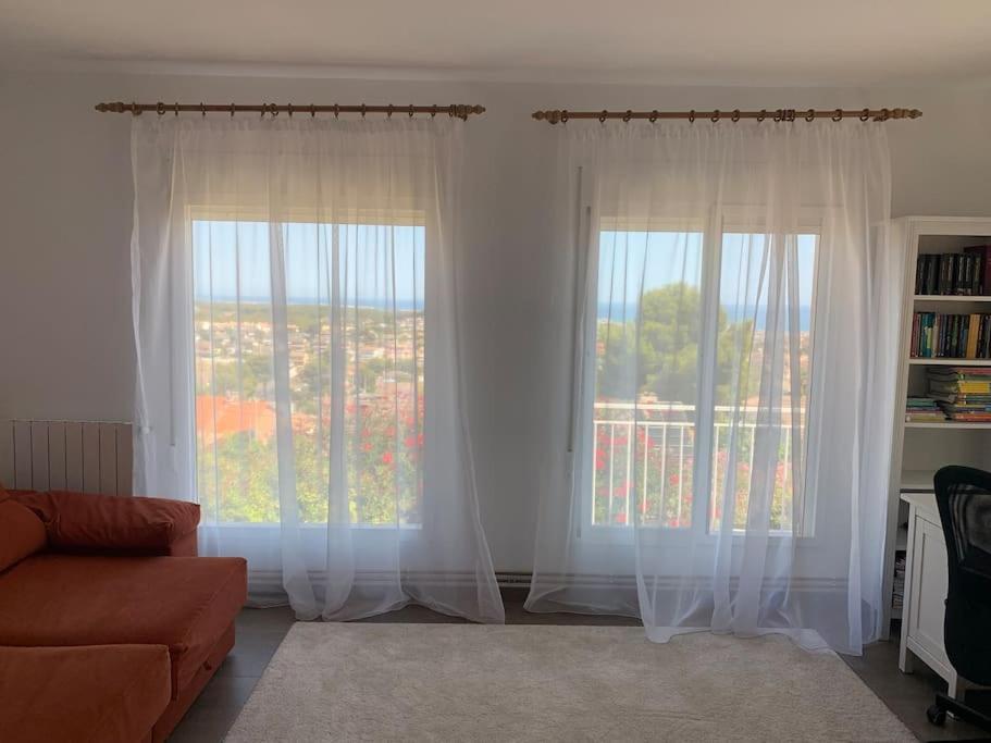 Precioso Apartamento Con Vista Al Mar Calafell Exteriör bild