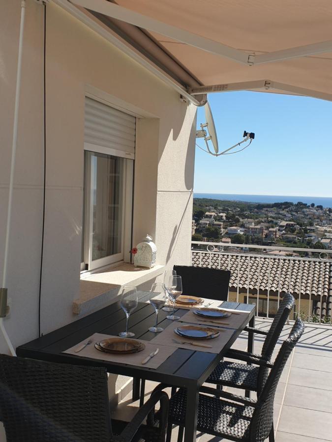 Precioso Apartamento Con Vista Al Mar Calafell Exteriör bild
